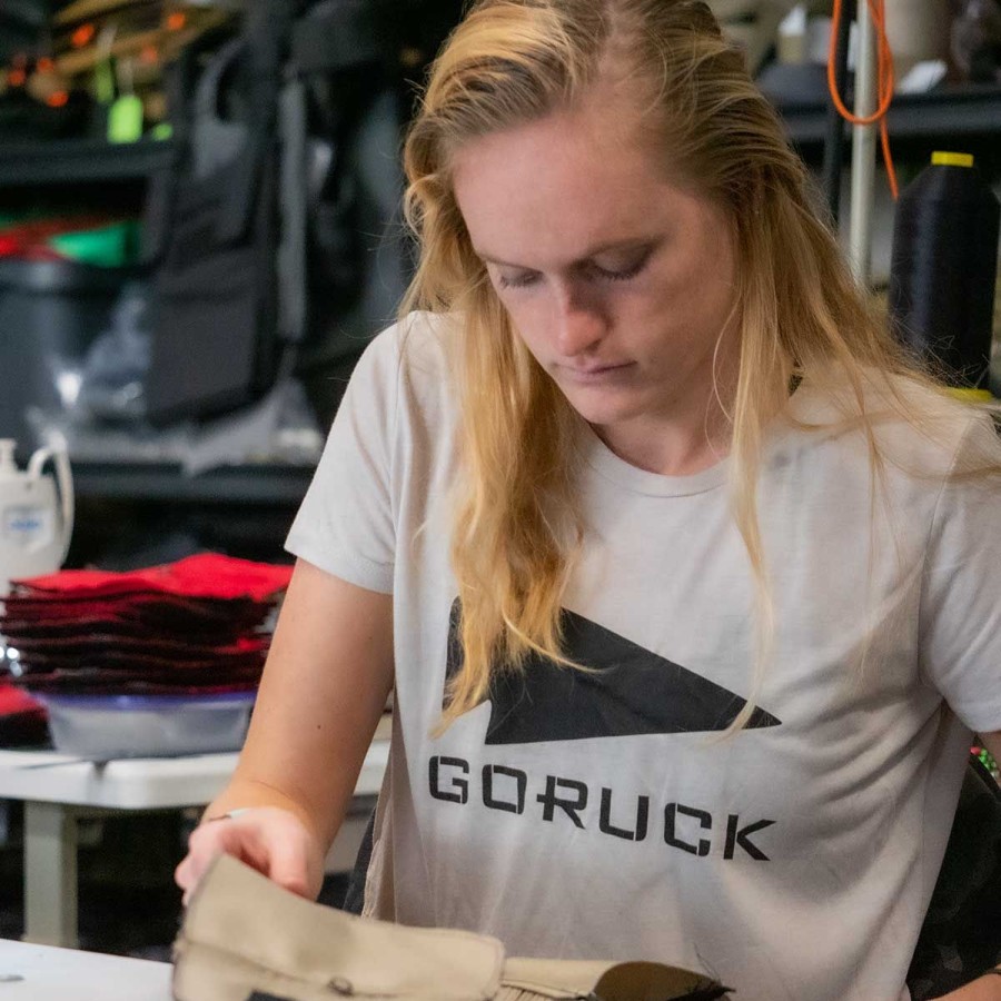 Apparel GORUCK Tees | Cropped T-Shirt - Goruck Spearhead (Women) Heather Dust